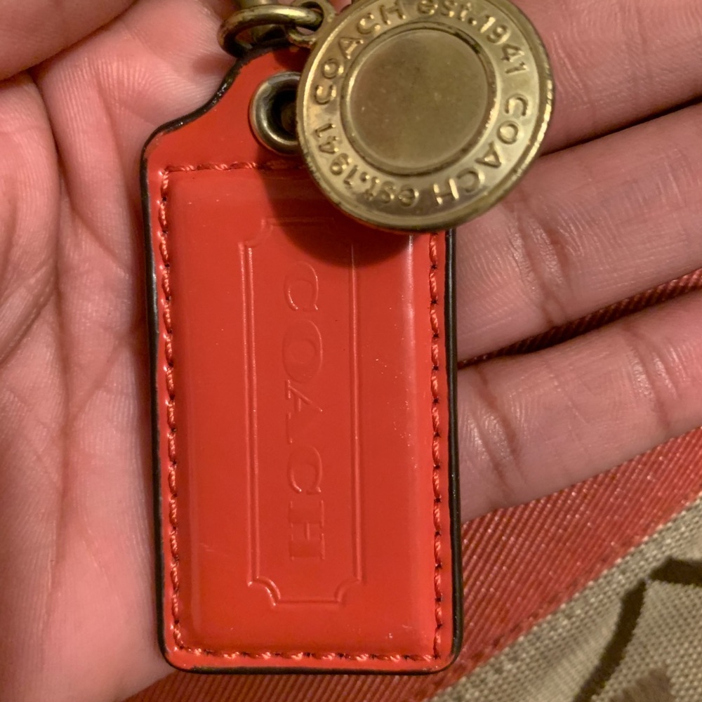 Authentic coach purse - Picture 4 of 6